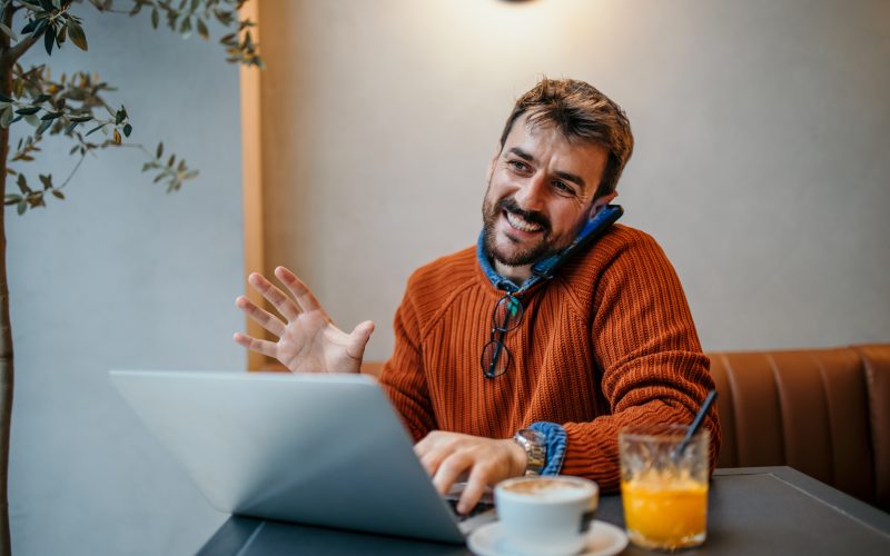 Wat als mijn inkomen iedere maand wisselt, kan ik dan geld lenen?
